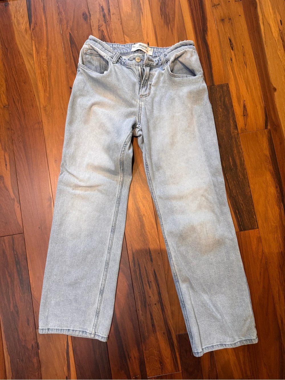 Hollister Light Blue Low-Rise Relaxed Straight Jeans
